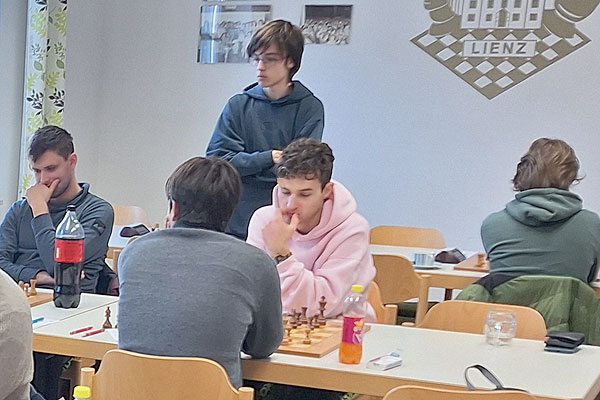 Landesliga: 6 Punkte unterm Christbaum